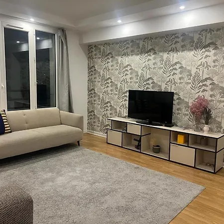 Tres Bel A 10 Min Paris Apartment